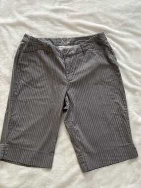 Venezia Gray Pinstripe Bermuda Shorts